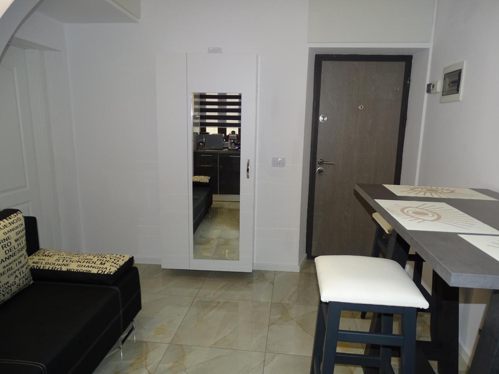 Water Lily Apartment Studio 2 Free Parking- Self Check-In Oradea Værelse billede